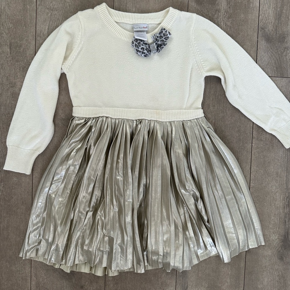 Sweet heart rose girls sweater shimmer dress size 5
